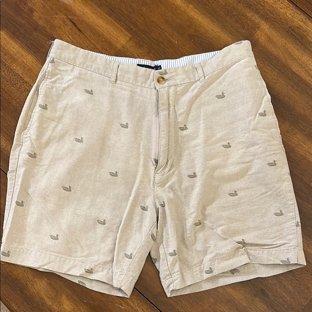 Southern Marsh Shorts. Size 32